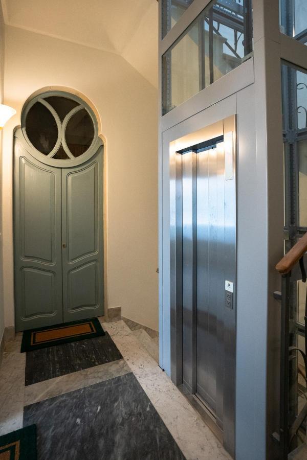 Capo 10 Liberty Apartments Syracuse Extérieur photo